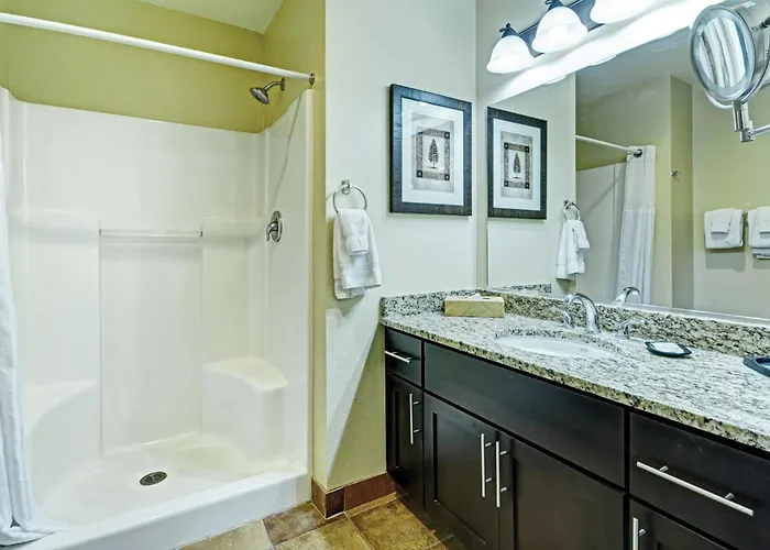 Wyndham Six 6br Holiday home *